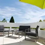 Appartement Terrasse Panoramique Hopitaux Et Facultes